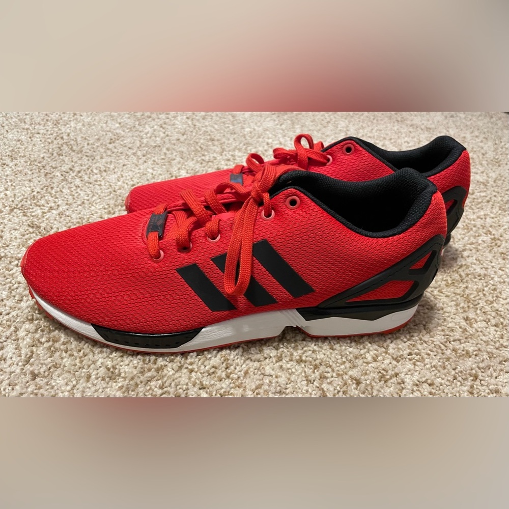 Adidas Men’s tennis shoes